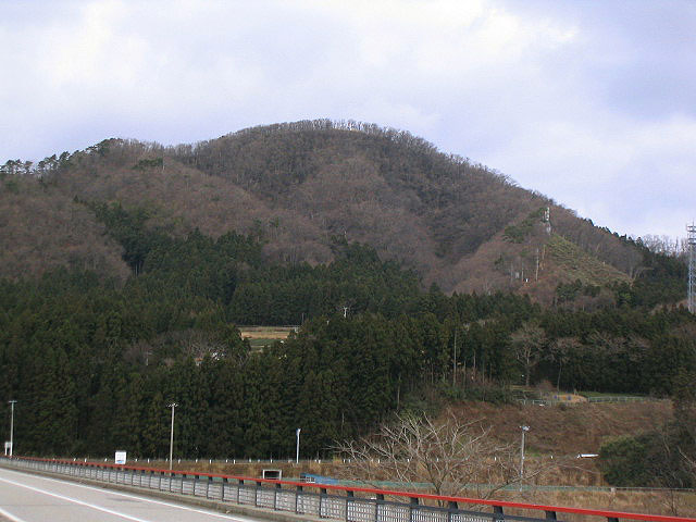 下渡城遠望